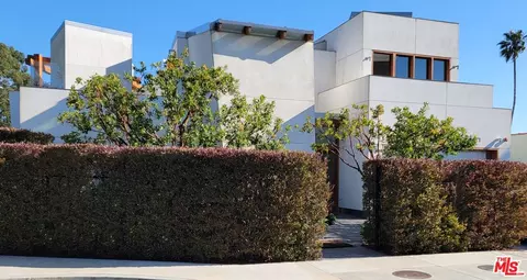 898 Commonwealth Ave, Venice, CA 90291