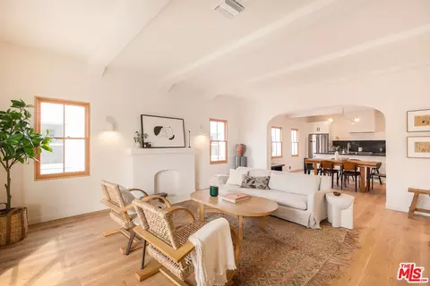 346 N Gardner St, Los Angeles, CA 90036