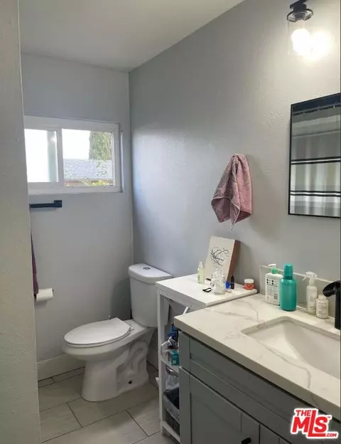 Bath - 195 Foussat Rd, Oceanside, CA 92054 photo 1 of 3