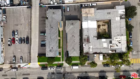 427 E Acacia Ave, Glendale, CA 91205 photo 10