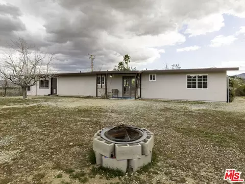 Exterior - 59156 Nelson Ave, Yucca Valley, CA 92284 photo 10 of 11
