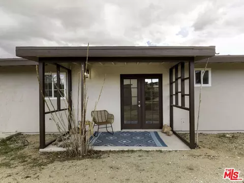 Exterior - 59156 Nelson Ave, Yucca Valley, CA 92284 photo 9 of 11