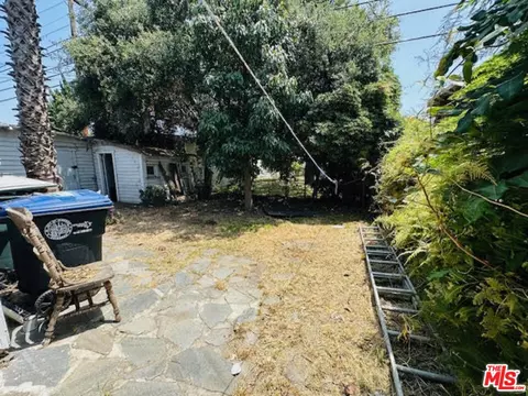 Exterior - 644 Alexander St, Glendale, CA 91203 photo 7 of 8