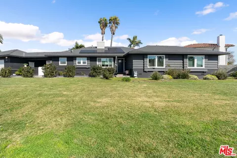 9950 Richeon Ave, Downey, CA 90240