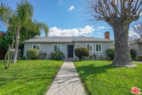 5642 Murietta Ave, Van Nuys, CA 91401