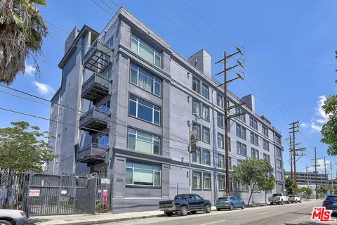 825 E 4th St #505, Los Angeles, CA 90013
