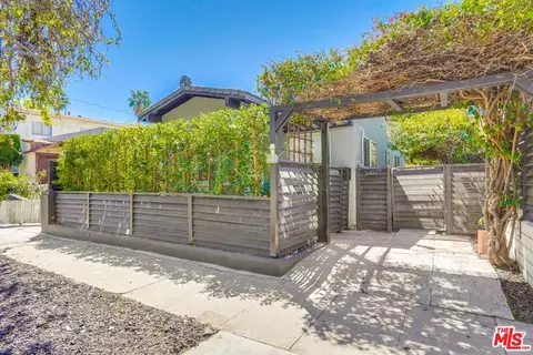 2358 Scott Ave, Los Angeles, CA 90026