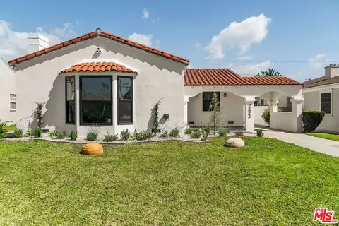 3886 Olmsted Ave, Los Angeles, CA 90008
