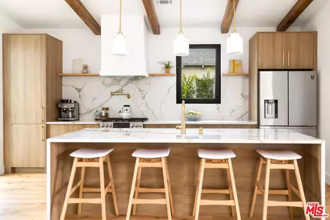 4217 Alla Rd, Los Angeles, CA 90066