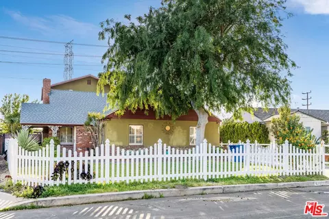 6353 Vicland Pl, North Hollywood, CA 91606