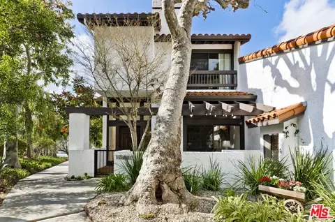 1607 Michael Ln, Pacific Palisades, CA 90272
