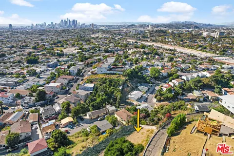 1221 N Hicks Ave, Los Angeles, CA 90063