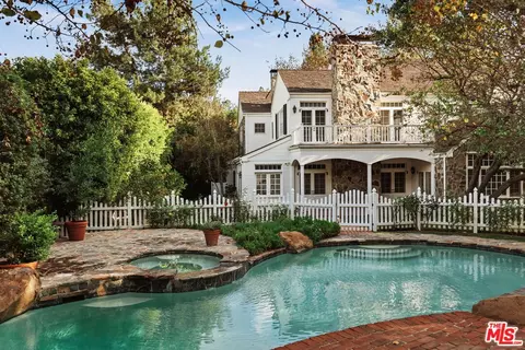 14140 Beresford Rd, Beverly Hills, CA 90210