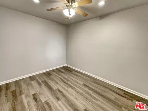 2426 Pleasant Way #K, Thousand Oaks, CA 91362 photo 9