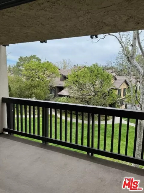 1208 Raintree Cir, Culver City, CA 90230