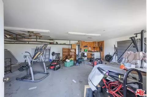 11100 Dee Dee Ct, Bakersfield, CA 93312 photo 17