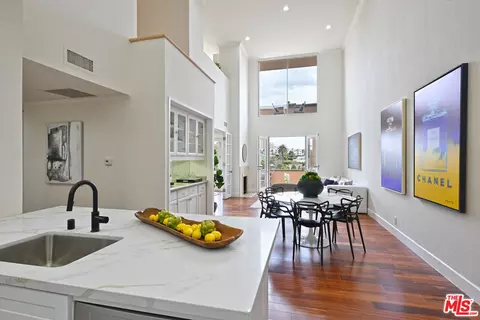 2276 S Beverly Glen Blvd #305, Los Angeles, CA 90064