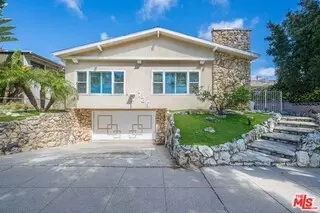 725 9th St, Santa Monica, CA 90402