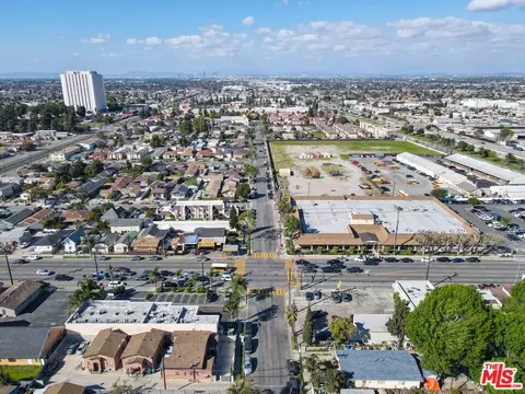 View/Area - 909 S Tamarind Ave, Compton, CA 90220 photo 3 of 7