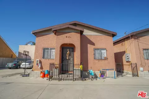 Exterior - 909 S Tamarind Ave, Compton, CA 90220 photo 3 of 3