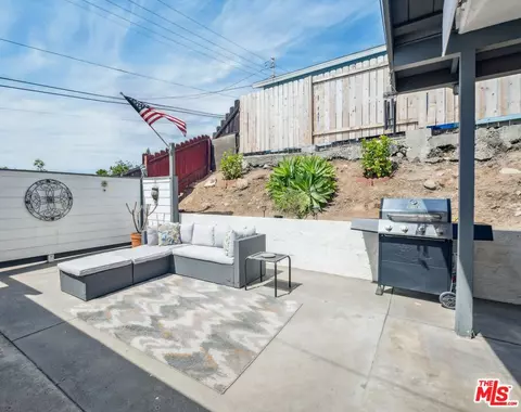 Exterior - 1115 Grand Ave, Spring Valley, CA 91977 photo 6 of 16