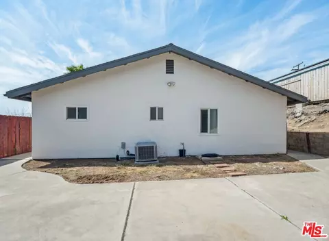 Exterior - 1115 Grand Ave, Spring Valley, CA 91977 photo 10 of 16