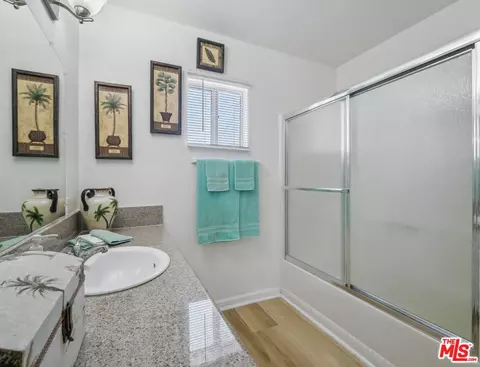 Bath - 1115 Grand Ave, Spring Valley, CA 91977 photo 6 of 10