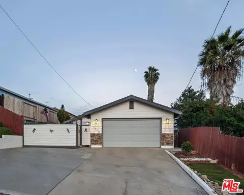 Exterior - 1115 Grand Ave, Spring Valley, CA 91977 photo 14 of 16