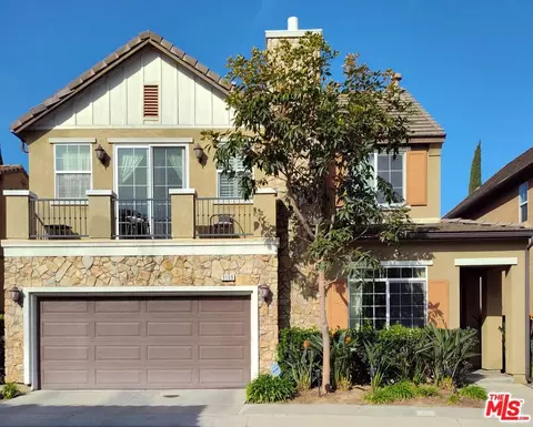 9109 S Calvin Way, Inglewood, CA 90305