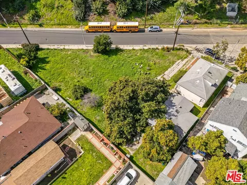 2850 Gleneden St, Los Angeles, CA 90039