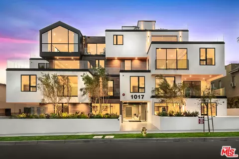 1017 N Croft Ave #105, Los Angeles, CA 90069