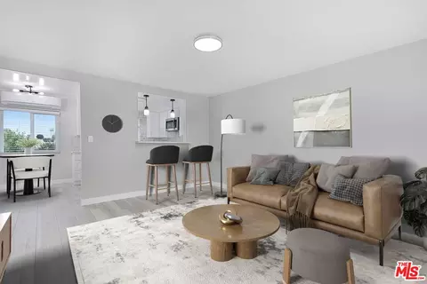 420 N Market St #34, Inglewood, CA 90302