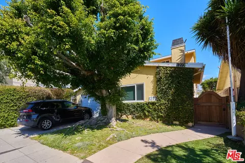 1223 23rd St, Santa Monica, CA 90404