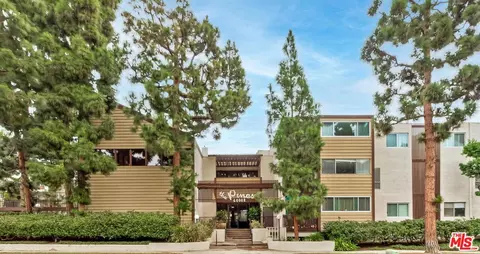 5900 Canterbury Dr #A205, Culver City, CA 90230