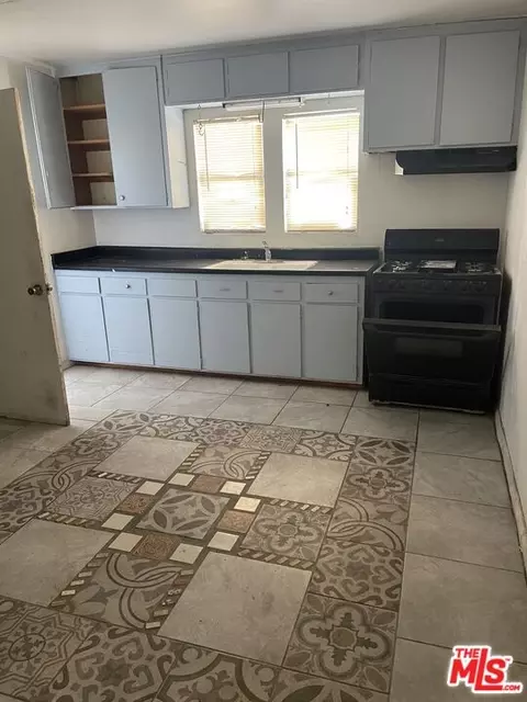 13853 Carson St, Trona, CA 93562 photo 3