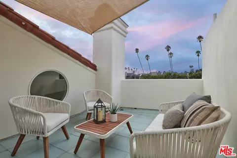 924 20th St #3, Santa Monica, CA 90403