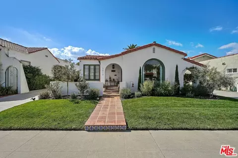 3619 Orange Ave, Long Beach, CA 90807