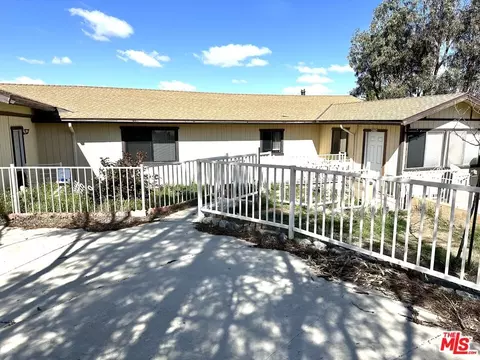 4226 Snow Line Dr, Phelan, CA 92371