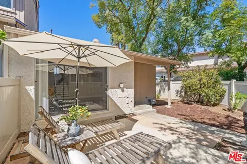 1179 Ramona Dr, Newbury Park, CA 91320