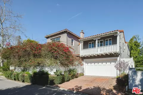 204 S Canyon View Dr, Los Angeles, CA 90049