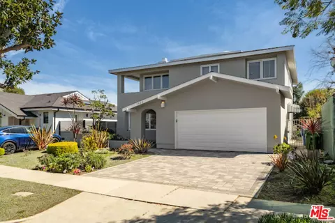 7326 El Manor Ave, Los Angeles, CA 90045