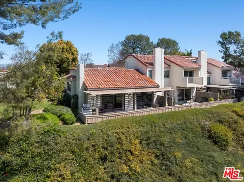 View/Area - 440 Pinehurst Ct, Fullerton, CA 92835 photo 8 of 8