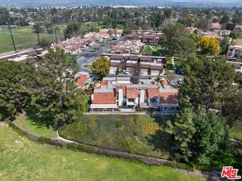 View/Area - 440 Pinehurst Ct, Fullerton, CA 92835 photo 5 of 8
