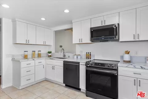Kitchen - 440 Pinehurst Ct, Fullerton, CA 92835 photo 3 of 3