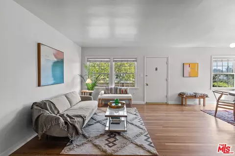 Living - 481 Avenue 64, Pasadena, CA 91105 photo 4 of 6