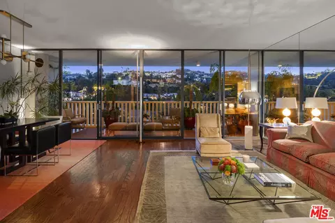 9255 Doheny Rd #1103, West Hollywood, CA 90069
