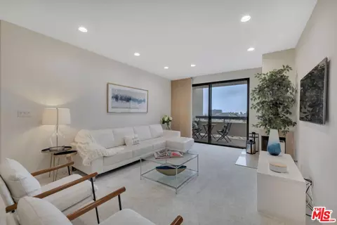 2142 Century Park Ln #307, Los Angeles, CA 90067