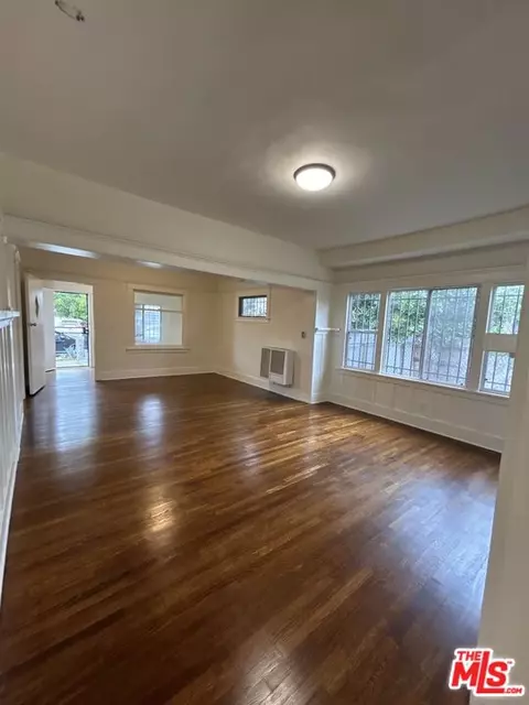 4206 Naomi Ave, Los Angeles, CA 90011