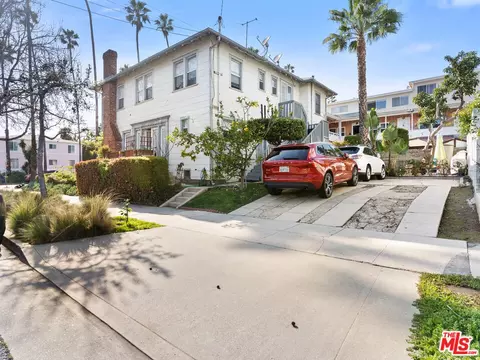 857 4th St, Santa Monica, CA 90403