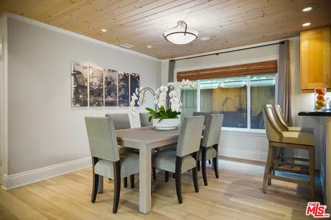 Dining - 5122 Moonstone Way, Oxnard, CA 93035 photo 1 of 2
